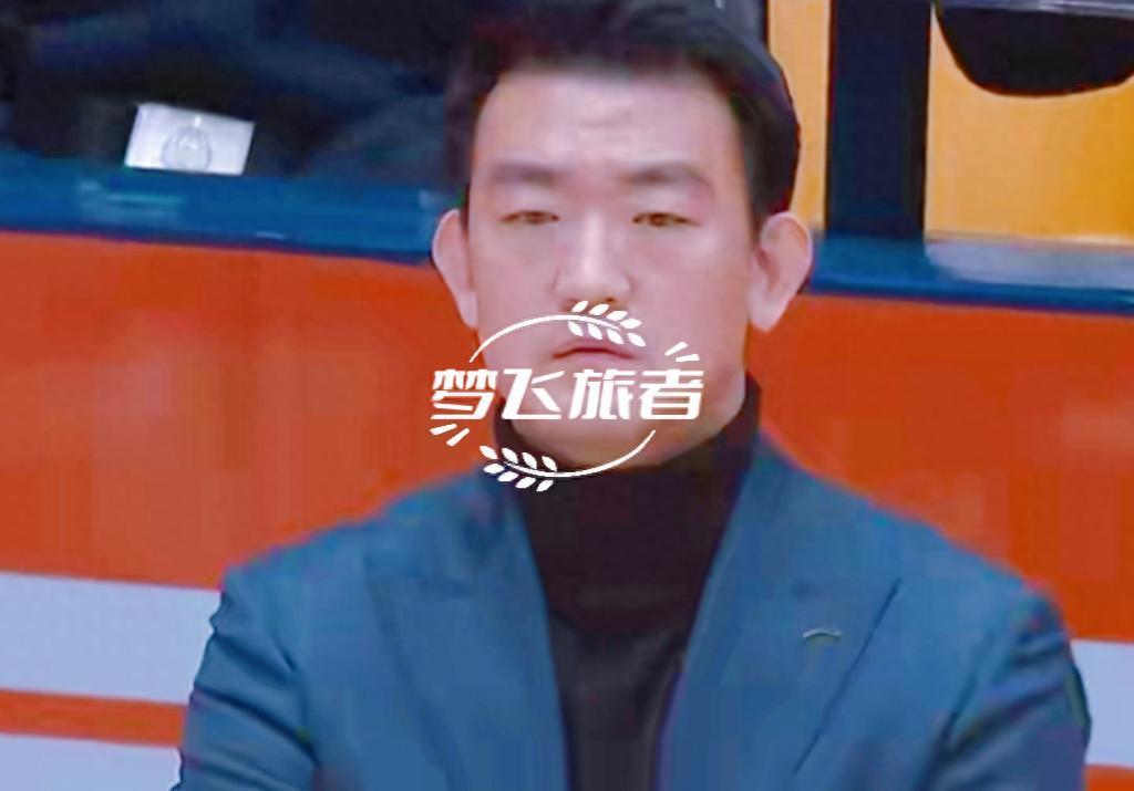 bob半岛体育官方网站-13中2，14失误，半场输24分！广厦这3个数据揭开崩盘真相。